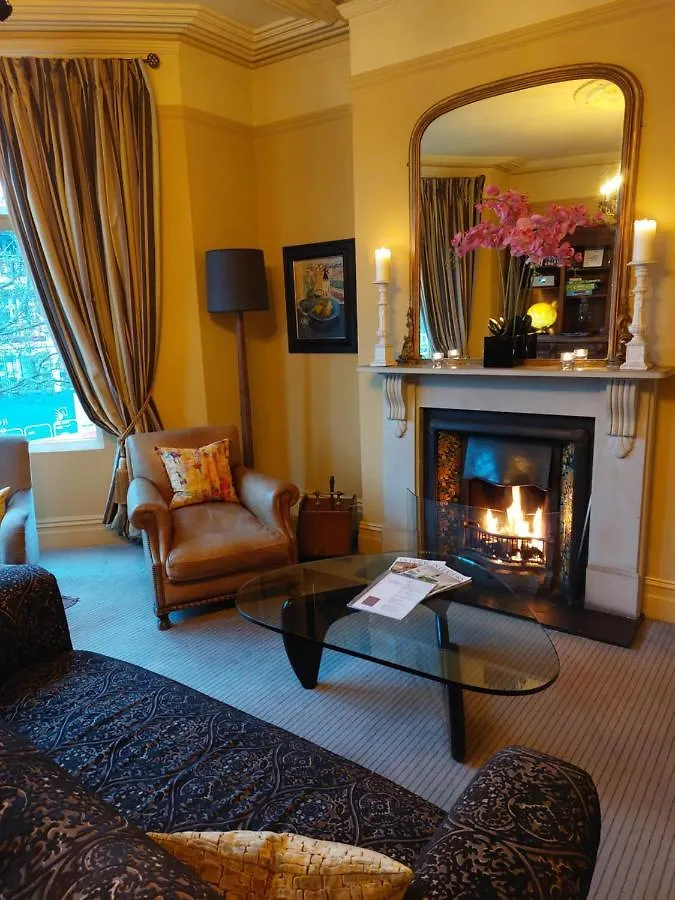 Brooks Guesthouse Bath Pensionat